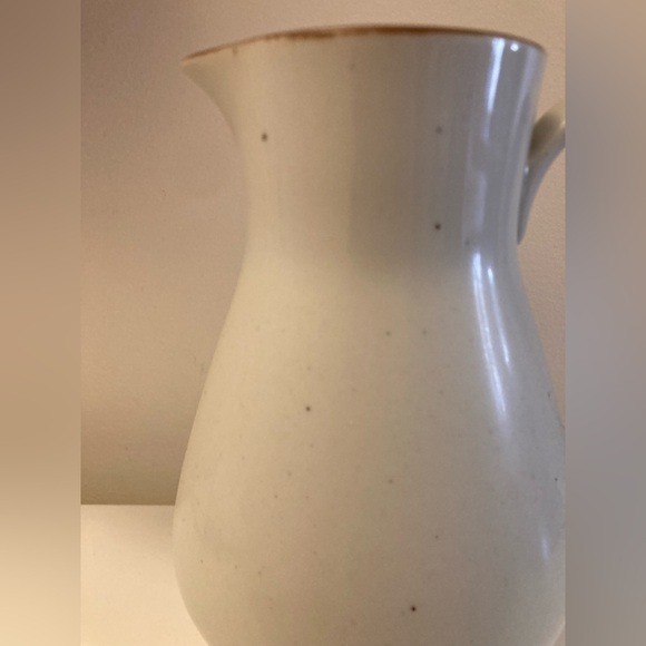 Rustic Ceramic Pitcher/Vase with Brown Rim - Picture 5 of 5